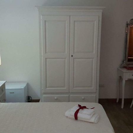 Camere Vacanze Acqua Chiara Porto Torres Exterior photo
